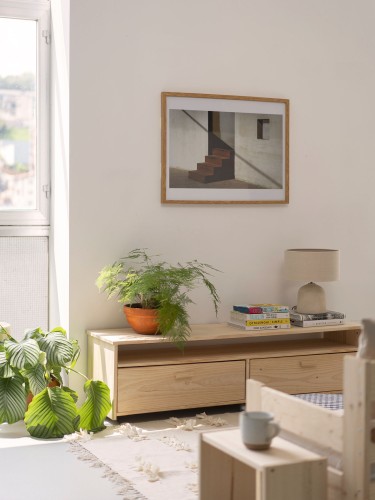 Meuble TV en bois avec deux tiroirs | LUFE