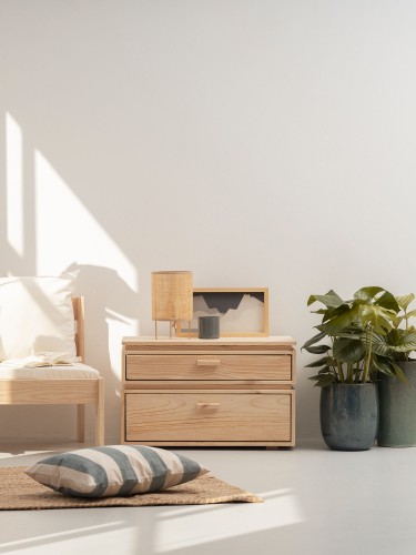 Mesita de noche de madera 2 cajones 78x49 LIBE | LUFE