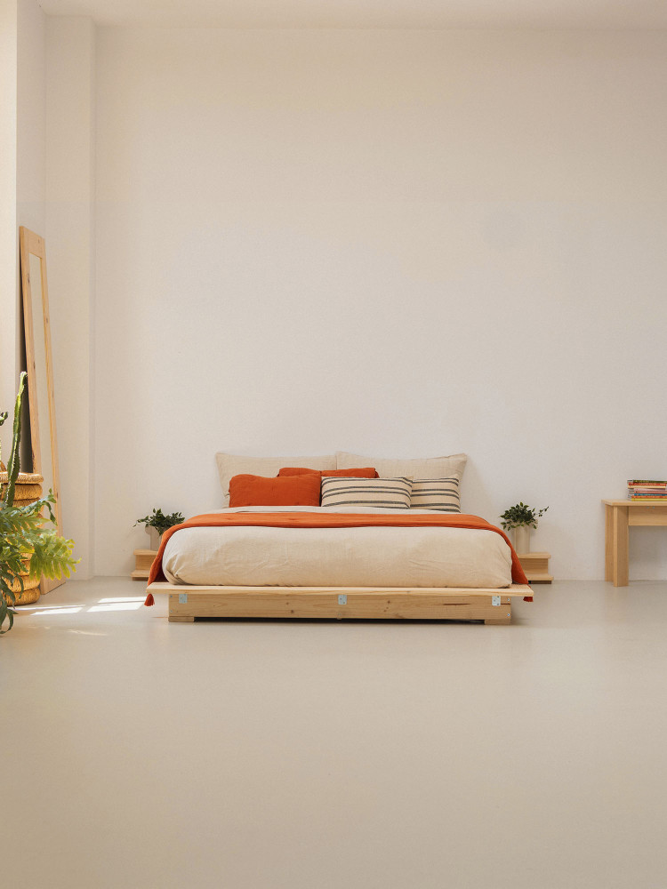 LUR cama tatami com mesinhas 160 2