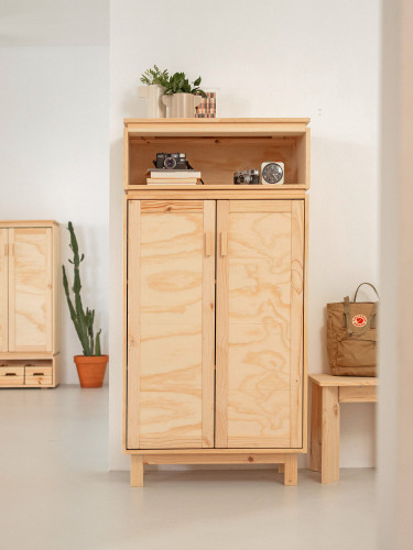 Armário para hall em madeira natural | LUFE