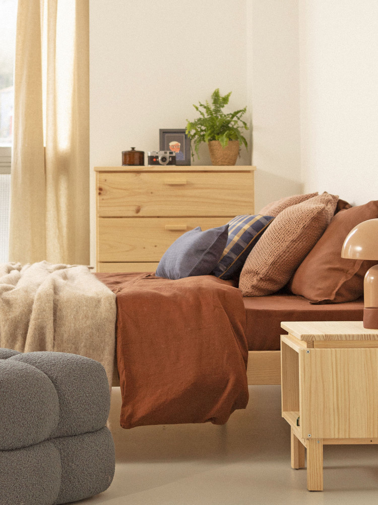 Cómoda com quatro gavetas | LUFE 2