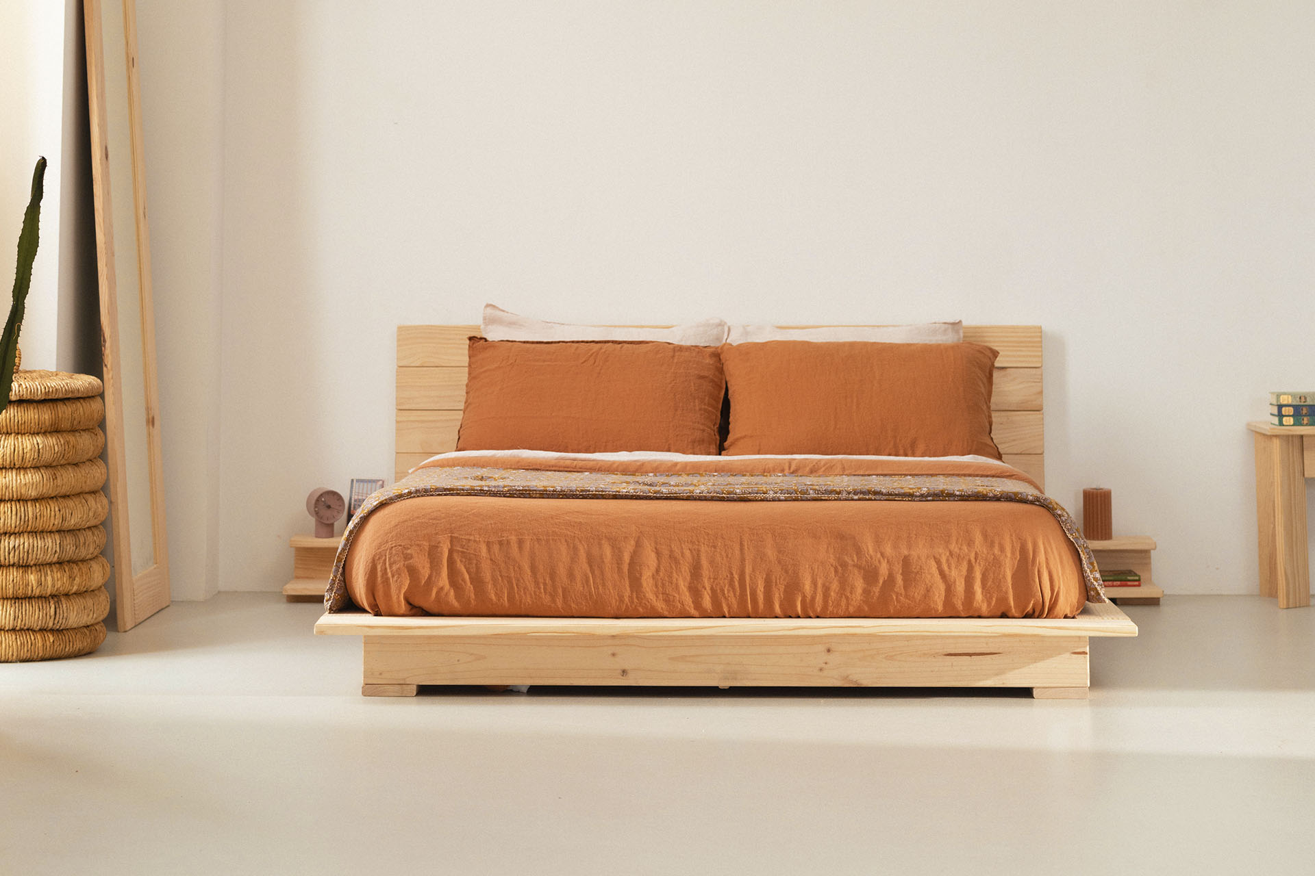 Imagen de ambiente 1 para:Cama tatami estilo japonés de madera
