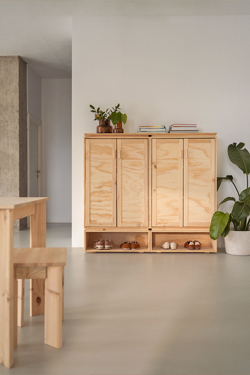 Imagen de ambiente 1 para:Armario zapatero de madera natural