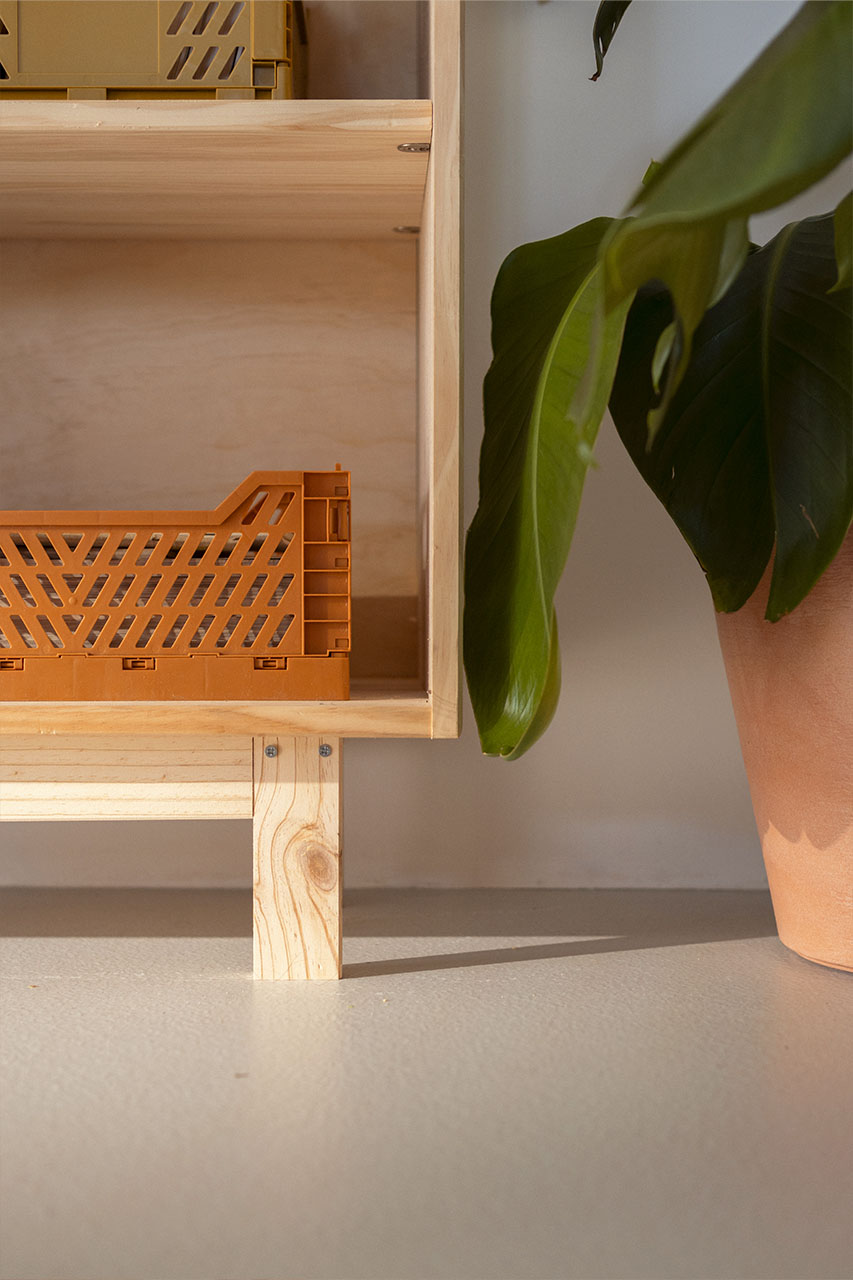 Imagen de ambiente 2 para:Armario bajo de madera ecológica
