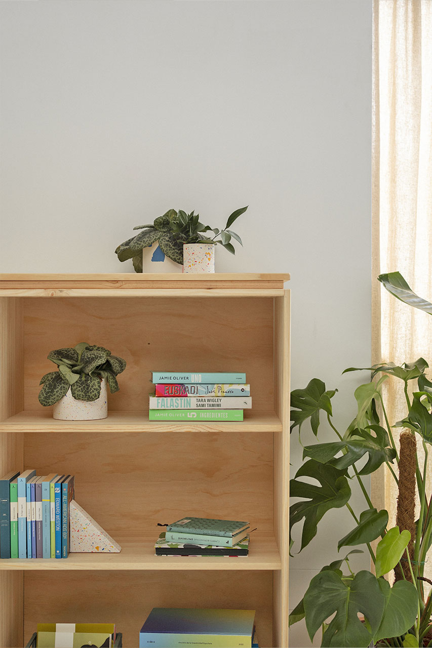 Imagen de ambiente 4 para:Estantería librería baja de diseño