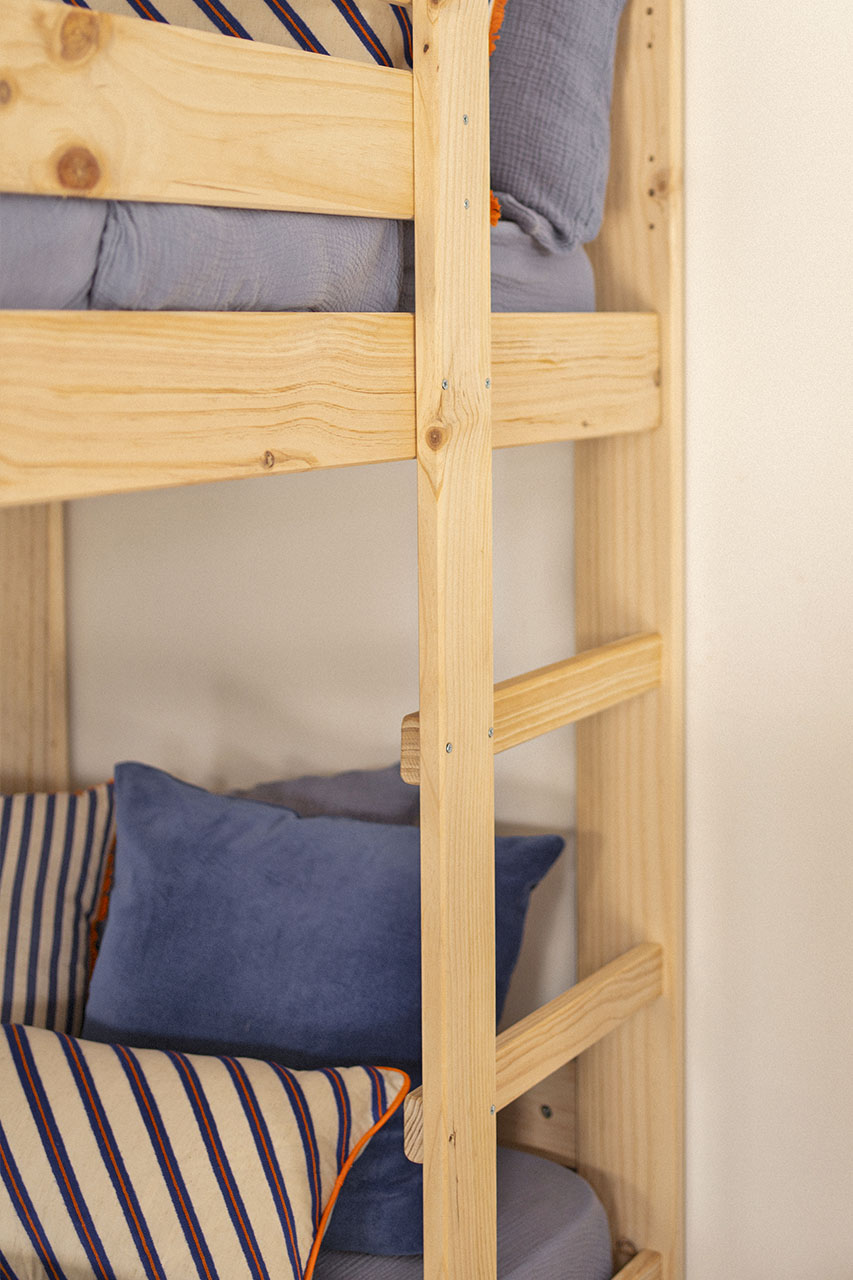 Sanz Marti Coperta Da Campeggio Nautica A Righe – Letto A Castello 80 (140x200 Cm) – Realizzata In 80% Acrilico Riciclato – Rifinitura A Uncinetto – Colore Marrone – Stile Nautico Vintage